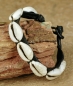 Preview: Afrika Armband - Leder mit Kauri Muscheln