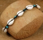 Preview: Afrika Armband mit Kauri Muscheln & Blauen Perlen