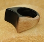 Preview: Holz Ring / Fingerring aus Afrika - Ausgefallene Form