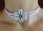 Preview: Pink Choker Kette - Blüte aus Kauri Muscheln