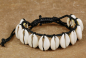 Preview: Schönes Afrika Armband mit 11 Kauri Muscheln