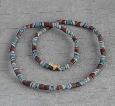 Afrika Halskette / Kette / Schmuck mit Altglas Perlen