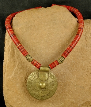 Afrika Halskette / Schmuck mit Bronze Anhänger & Perlen