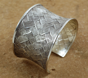 Breite Silber Armspange - Schönes Flechtmuster