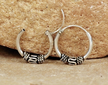 Preview: Creolen Silber 925 - Klein mit schönem Muster - 14 mm - Offen