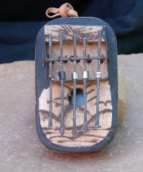 Kalimba - Afrikanisches Musikinstrument