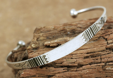 Tuareg Silber Armspange mit Ebenholz Einlagen