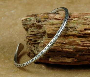 Preview: Schmaler Tuareg Silber Armreif - Schöner Tuaregschmuck