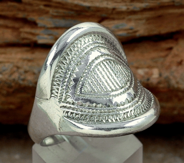 Schöner Tuareg Ring aus Silber - Dekoratives Muster