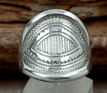 Preview: Schöner Tuareg Ring aus Silber - Dekoratives Muster