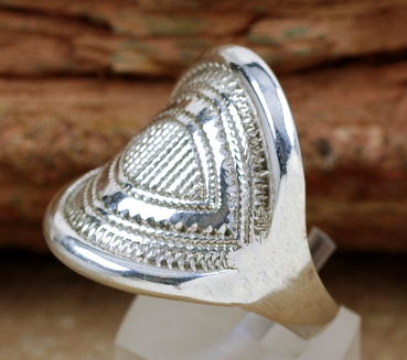 Preview: Schöner Tuareg Ring aus Silber - Dekoratives Muster