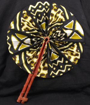 Preview: Toller Afrika Fächer im traditionellen Dogon Muster - Rückseite