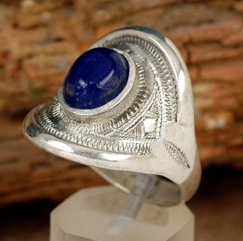 Toller Tuareg Ring - Silber mit blauem Lapislazuli