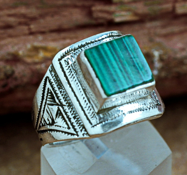 Preview: Tuareg Ring - Silber mit Malachit - Tuaregschmuck