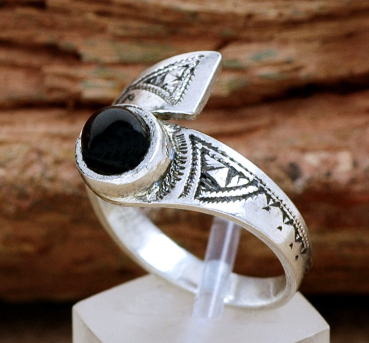 Tuareg Ring - Silber mit schwarzem Onyx - verstellbar