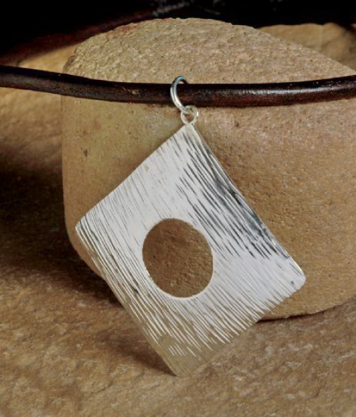 Dekorativer Silber Anhaenger