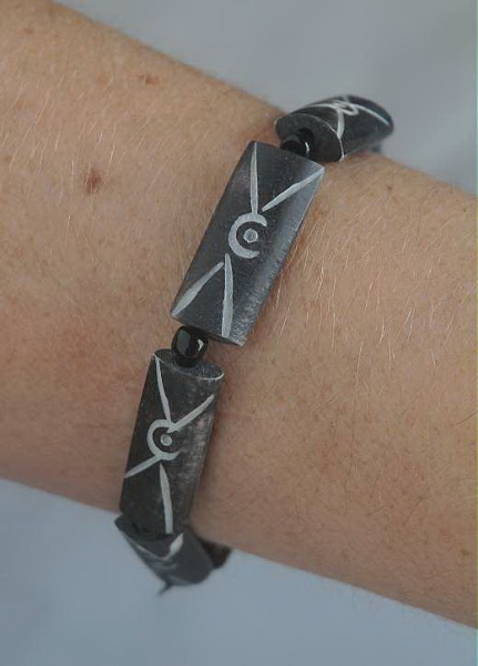 Afrika Armband - Schmuck mit Knochenperlen