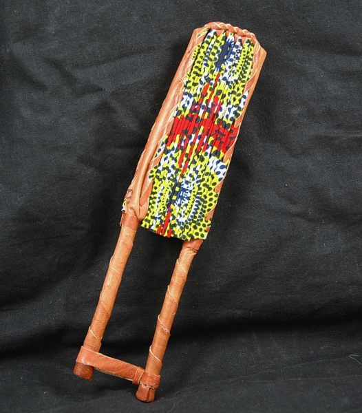 Afrika Fächer in Rot / Gelb - Farbenfroh & Leuchtend - zugeklappt