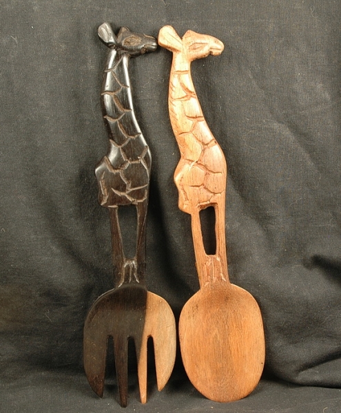 Afrika Salatbesteck aus Holz - Schönes Giraffen Motiv