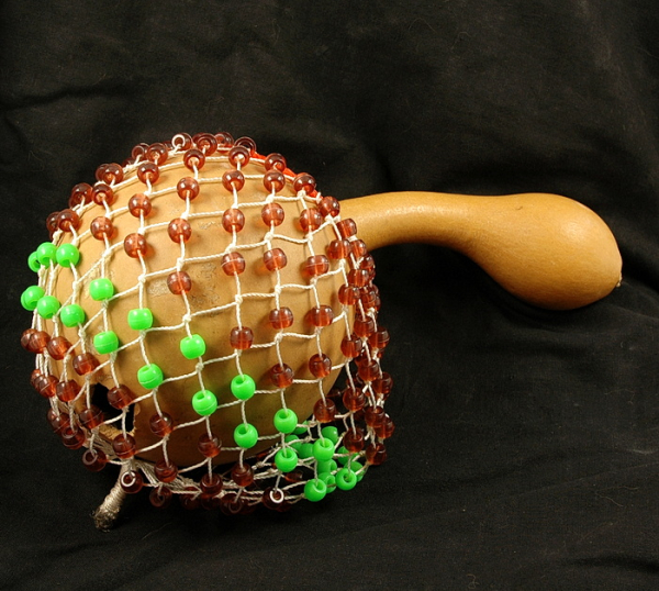 Chekere /Marakas mit Perlen - Afrika Musikinstrument
