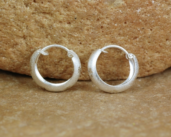 Creolen Silber 925 - Klein mit Diamant Schliff - 13 mm