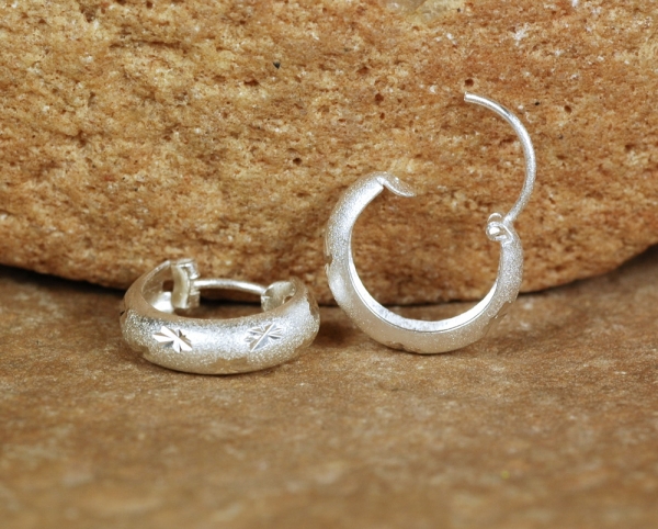 Creolen Silber 925 - Klein mit Diamant Schliff - 13 mm - Offen