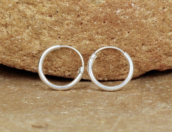 Creolen Silber 925 - Klein, Zierlich & Glänzend - 12 mm