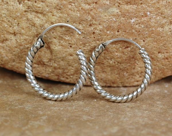 Creolen aus Silber 925 - Schön mit Muster - 18 mm - Offen