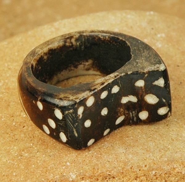 Dekorativer Knochen Ring / Fingerring - Afrika Schmuck