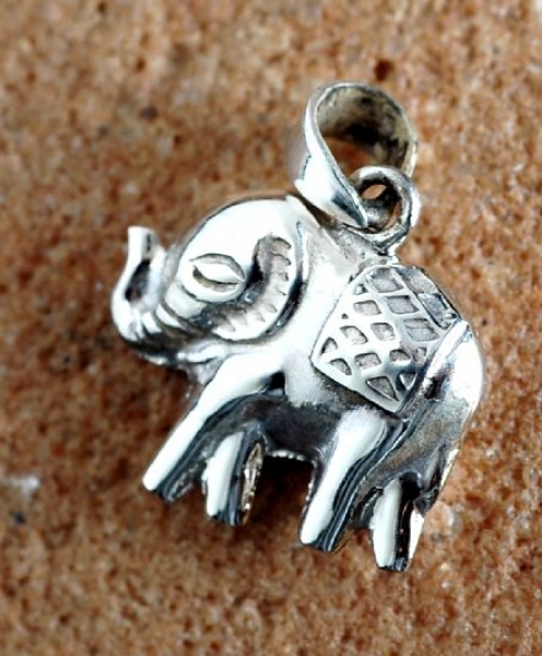 Elefant Anhänger aus Silber 925 - Filigranes Modell