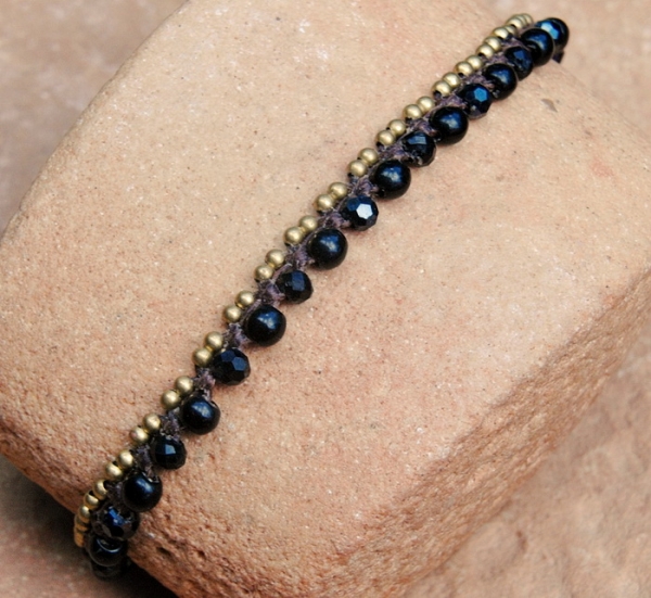 Glitzernde Fußkette / Fußkettchen - Schwarze Perlen