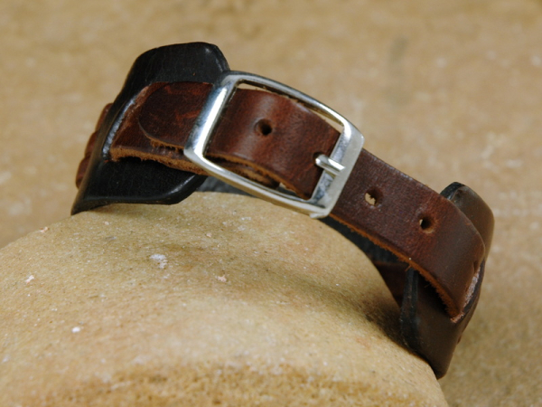 Leder Armband für Männer + Frauen - Dunkelbraun - Verschluss