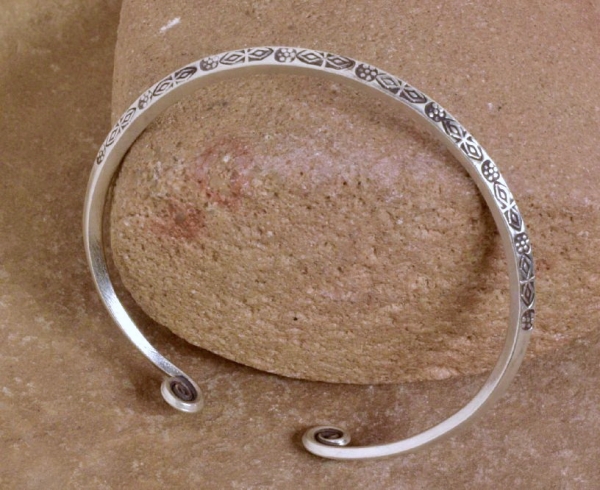 Schmale Tuareg Armspange - Silber Tuaregschmuck