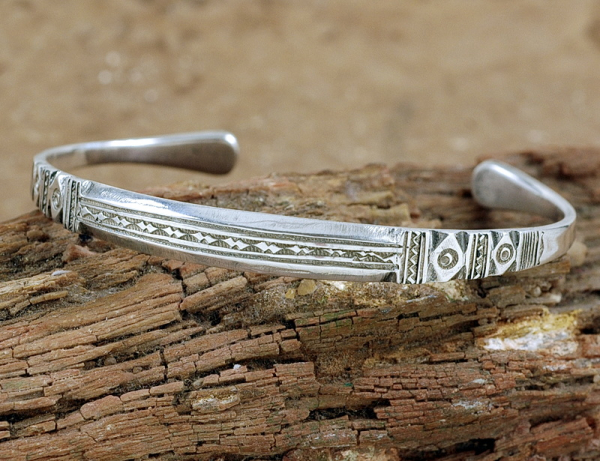 Schmaler Tuareg Silber Armreif - Schönes Muster