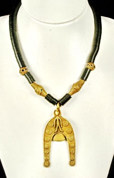 Schöne Afrika Halskette / Kette mit Bronze Anhänger