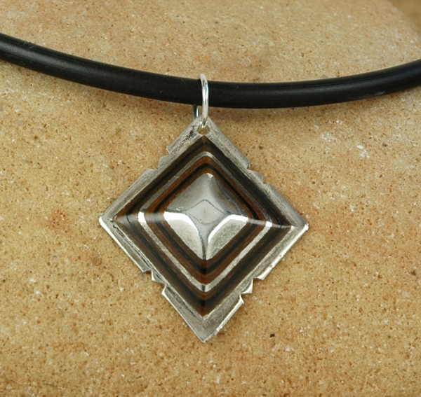 Schöne Tuareg Kette - Silber mit Ebenholz