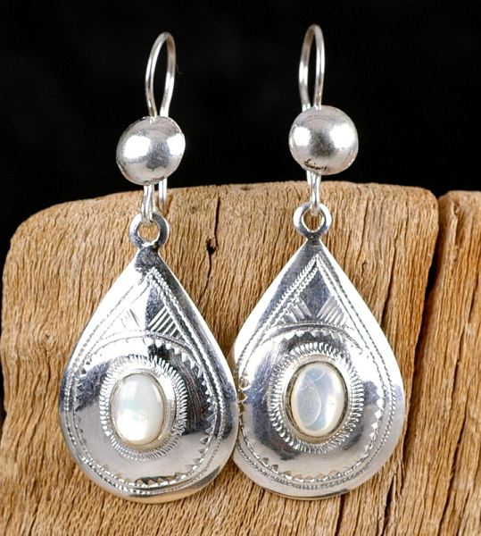 Schöne Tuareg Ohrringe - Silber mit Weißem Perlmutt