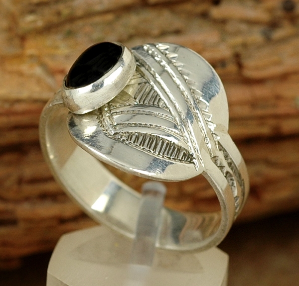 Schöner Tuareg Ring - Silber mit Onyx - verstellbar