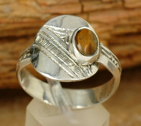 Schöner Tuareg Ring - Silber mit Tigerauge - verstellbar