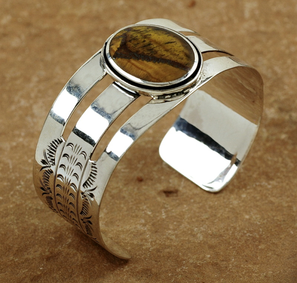 Silber Armspange mit Tigerauge - Modernes Design