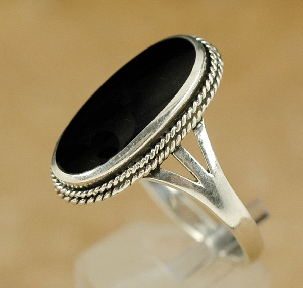 Silber Ring mit großem Onyx - Schönes Design
