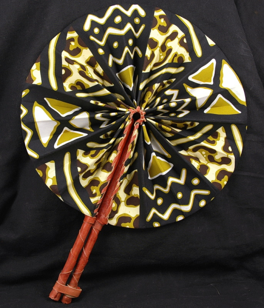 Toller Afrika Fächer im traditionellen Dogon Muster - Rückseite