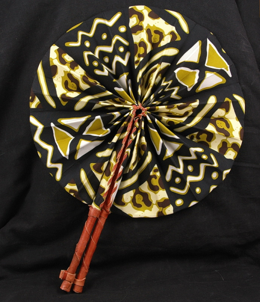 Toller Afrika Fächer im traditionellen Dogon Muster