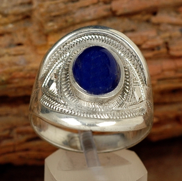 Toller Tuareg Ring - Silber mit blauem Lapislazuli