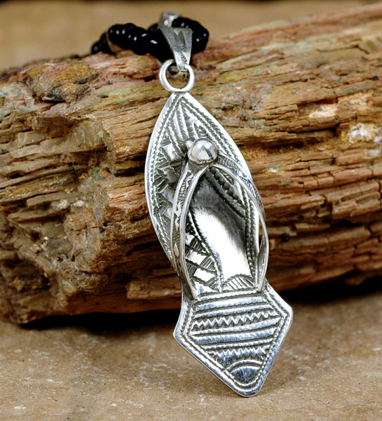 Tuareg Kette mit Sandalen Anhänger - Tuaregschmuck