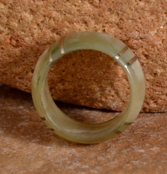 Tuareg Ring aus Horn mit Silber Einlagen