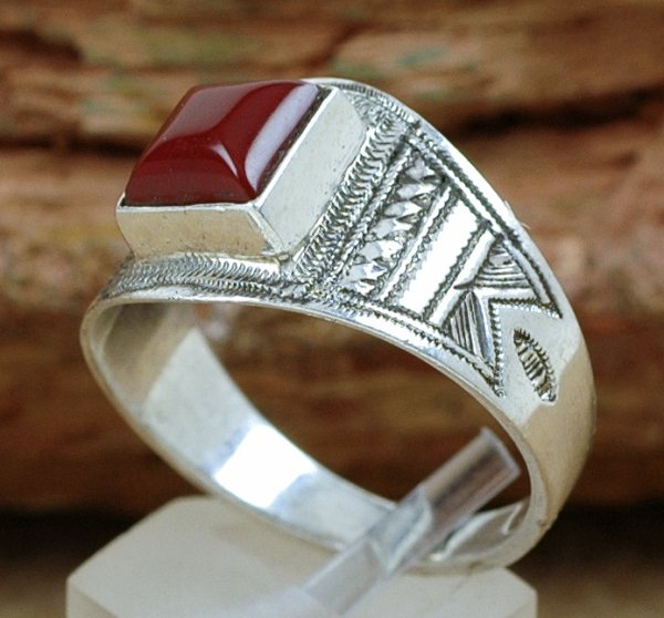 Tuareg Ring - Silber und roter Karneol - Tuaregschmuck