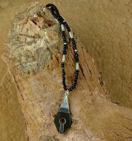 Tuaregschmuck - Ebenholz Anhänger & Silber Einlagen