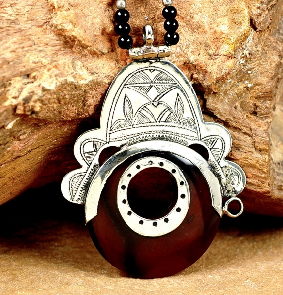 Tuaregschmuck - Halskette mit Schönem Rotem Achat